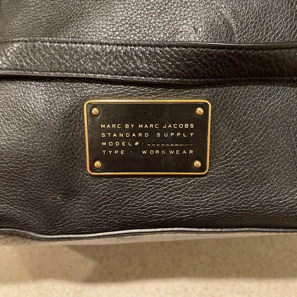 Black Marc Jacobs Crossbody - Picture 3 of 7